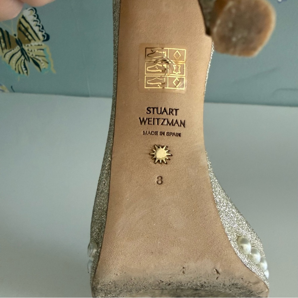 Stuart Weitzman Gold Glitter Pearl Platform Sandals - Picture 8 of 12